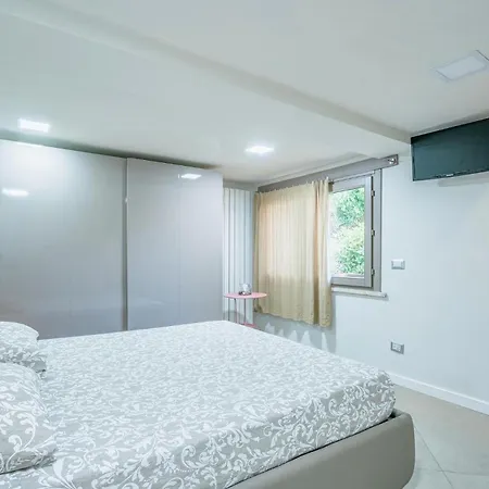 Lovely In With House A Panoramic View Holiday home