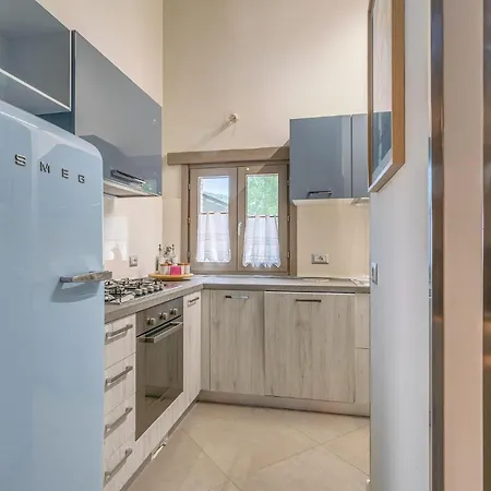 Nice home in Orte with Outdoor swimming pool, Internet&2 Bedrooms Vakantiehuis *