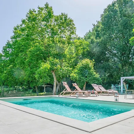 Vakantiehuis Nice home in Orte with Outdoor swimming pool, Internet&2 Bedrooms