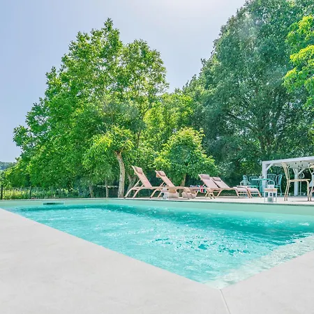Nice home in Orte with Outdoor swimming pool, Internet&2 Bedrooms Vakantiehuis *